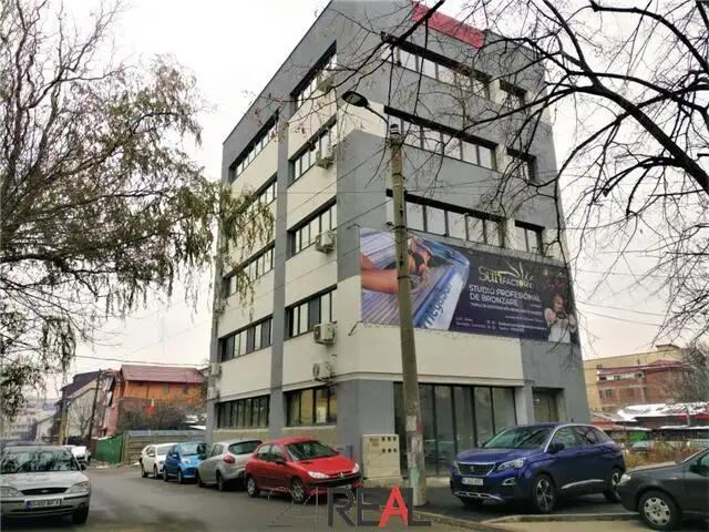 Spatii de birouri de la 110 mp - Metrou Brancoveanu