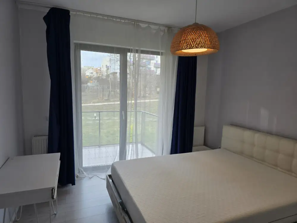 Apartament 2 camere + parcare, zona Iulius Mall, Str. 