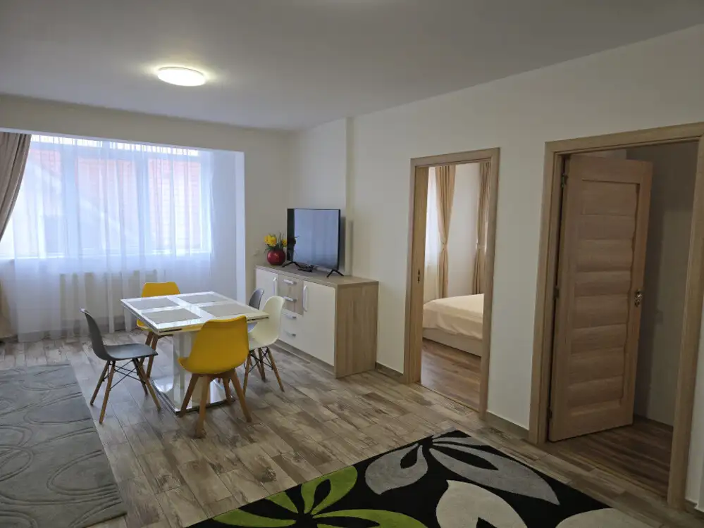 Apartament 3 camere + parcare, Str. Cetății, Florești, Cluj