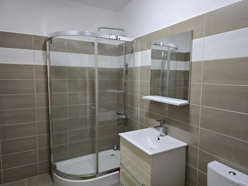 Apartament 3 camere + parcare, Str. Cetății, Florești, Cluj