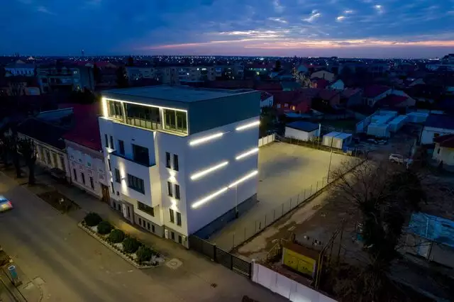 Clădire în zonă ultracentrală a Aradului