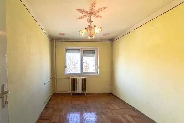 Apartament 2 camere într-o zonă liniștită