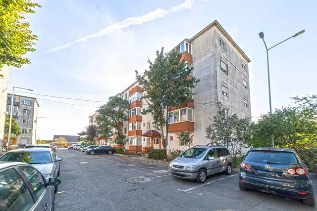 Apartament cu 3 camere - Vlaicu