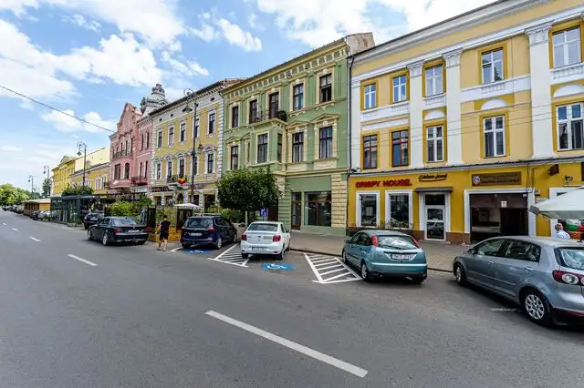 Spațiu comercial ultracentral, zona Teatru