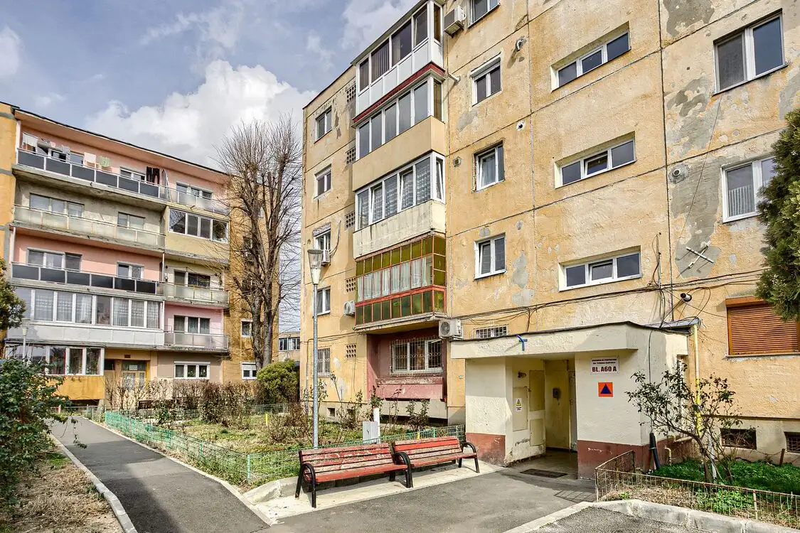 REZERVAT! Apartament 2 camere spațios, Aurel Vlaicu