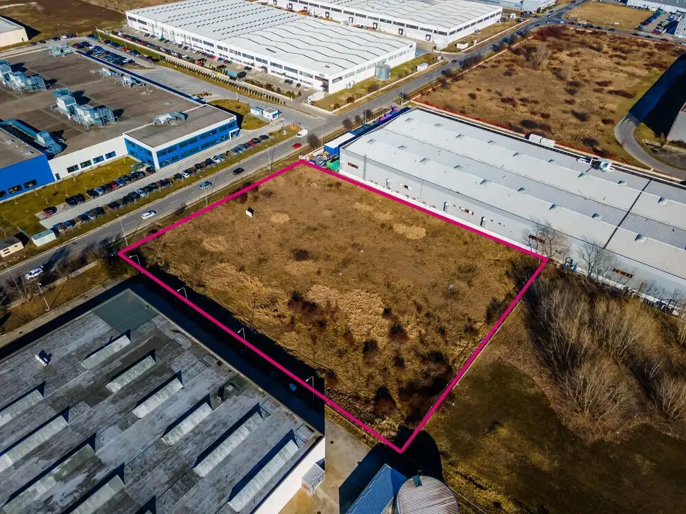 Vânzare Teren Construibil Arad Zona Industrială Vest 8.500 MP