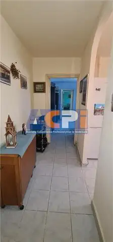 Vindem cota de 1/2 din Ap. 2 camere, zona Miorita