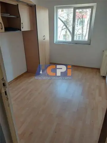 Apartament 3 camere Berceni