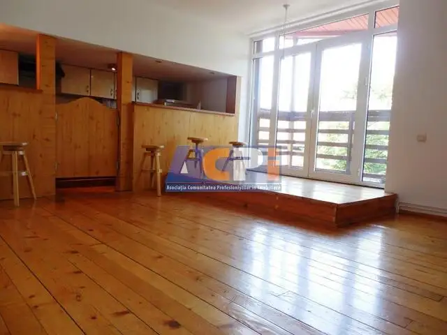 Inchiriere Apartament singur pe etaj in Vila Aviatorilor, Bucuresti