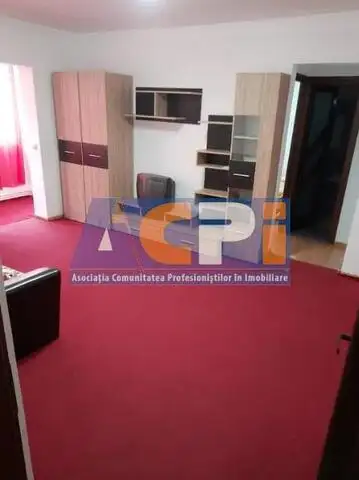 Apartament cu 2 camere de inchiriat, zona Nordului