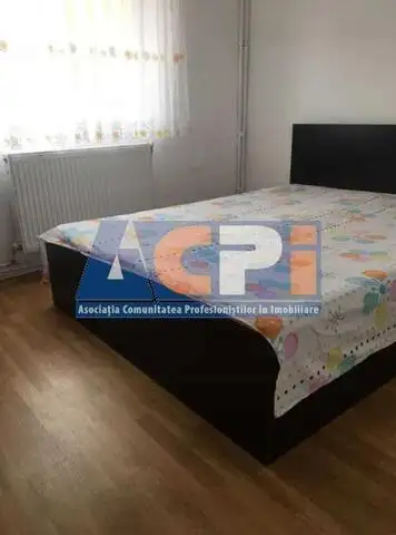 Apartament cu doua camere de inchiriat, zona Piata Sud