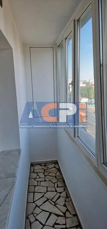 Spatiu BIROU - Apartament 4 camere  Piata Victoriei Stefan cel Mare