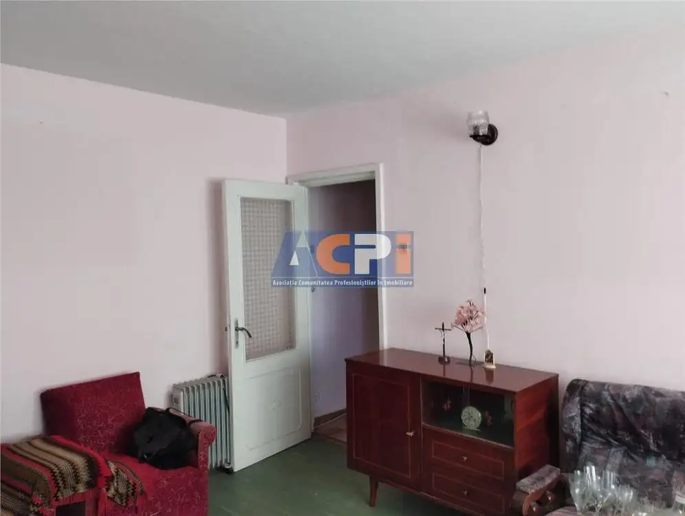 2 camere , Zimbru, Bacau