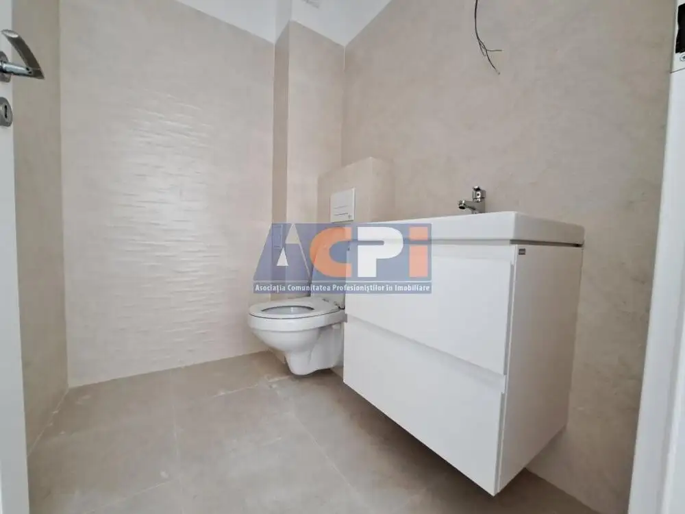 De vanzare apartament 3 camere, decomandat, 2 bai, de vanzare in Iasi, Popas Pacurari, bloc nou