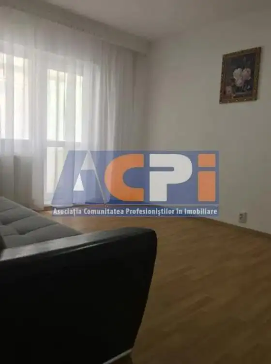 Apartament cu doua camere de inchiriat, zona Piata Sud