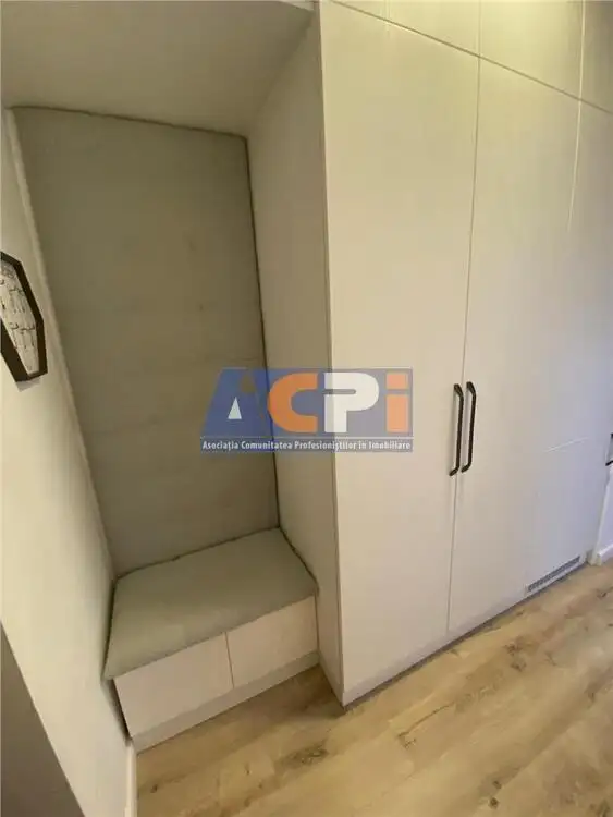 Vand apartament 2 camere, amenajat high class-Westfield