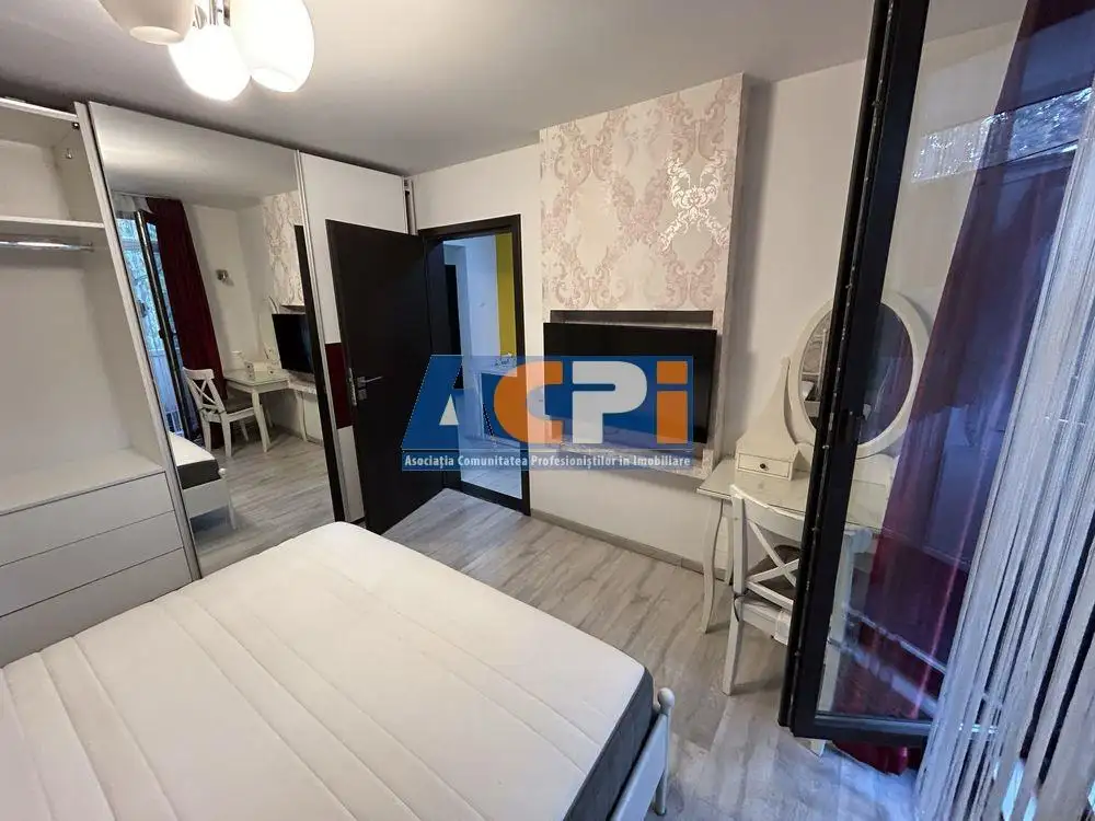 Apartament 3 camere Berceni