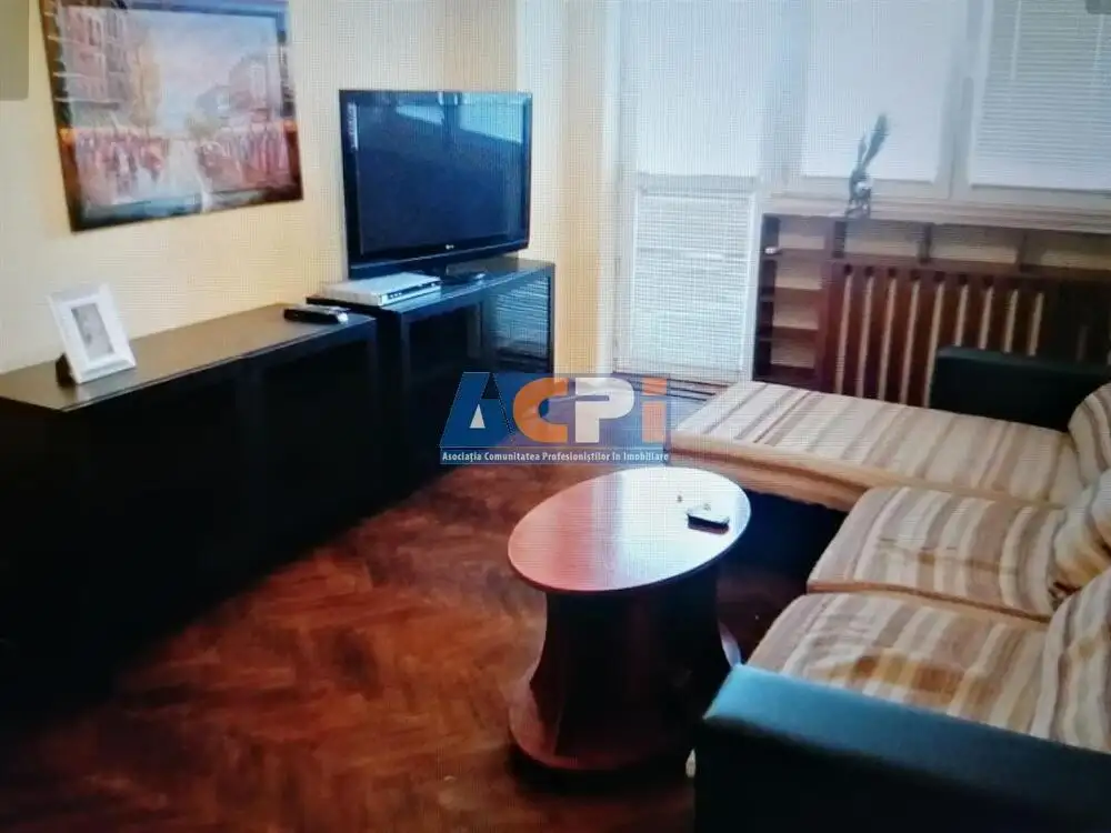 Apartament 3 camere zona Victoriei-Titulescu