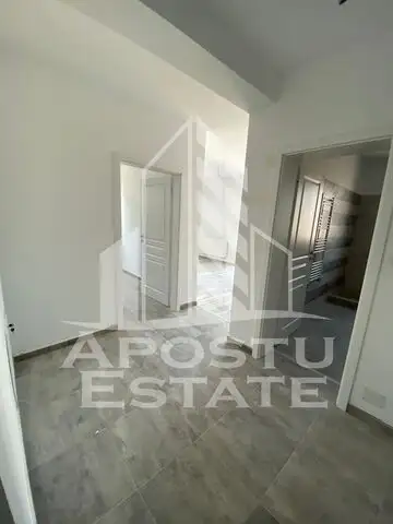 Apartamente cu 1 camera, decomandate, etajul intai, in zona Braytim