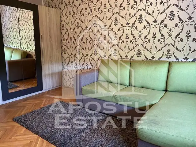 Apartament cu 3 camere decomandat centrala proprie Gh. Lazar