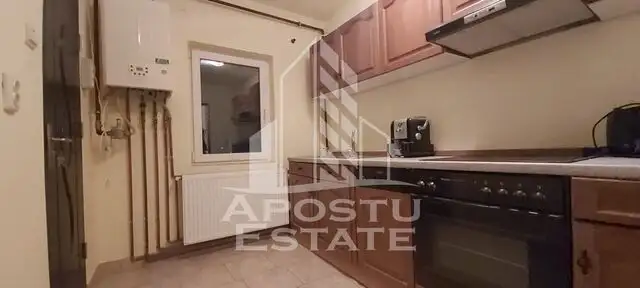 Apartament cu 2 camere semidecomandat zona Miorita