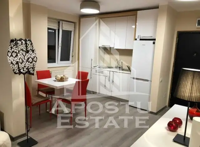 Apartament cu 2 camerezona centrala