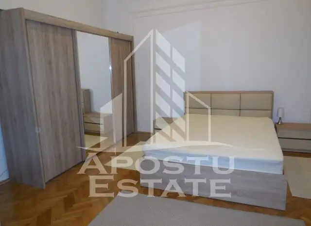 Apartament cu 2 camere in Piata Unirii centrala termica