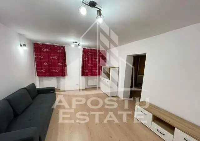 Apartament cu 2 camere semidecomandat in zona Sinaia