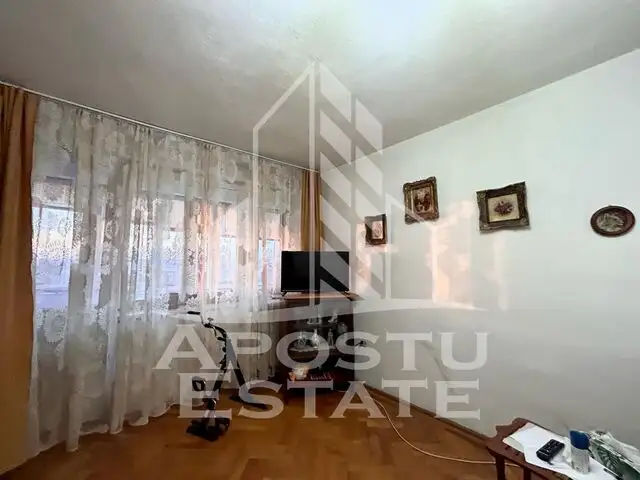 Apartament cu 2 camere, etaj intermediar in Iosefin langa Pompieri