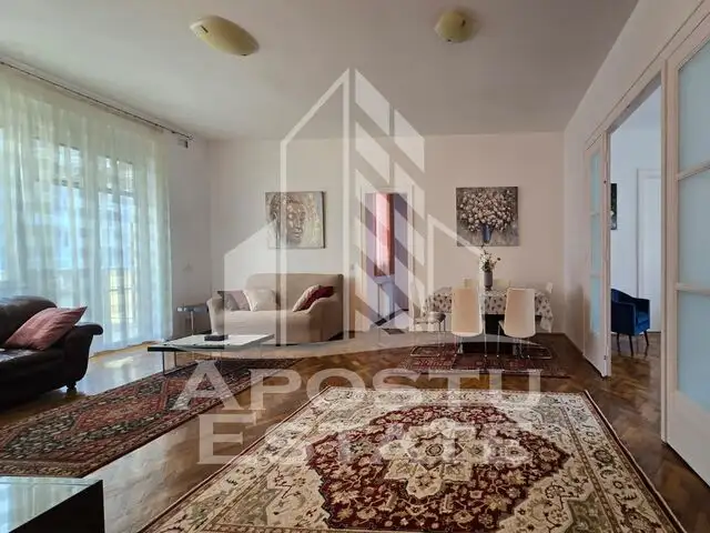 Apartament 3 camere , 154 mp , Central