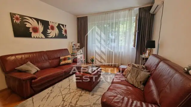 Apartament cu 4 camere, etaj 1, zona Dacia