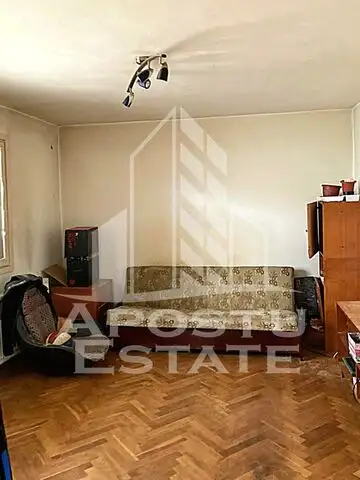 Apartament 3 camere decomandat, Zona Circumvalatiunii