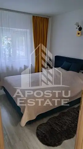 Apartament cu 3 camere, decomandat situat in zona Girocului