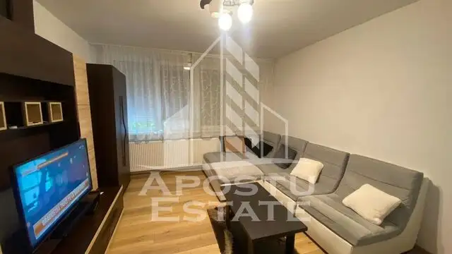 Apartament 2 camere, decomantat, Complexul Studentesc