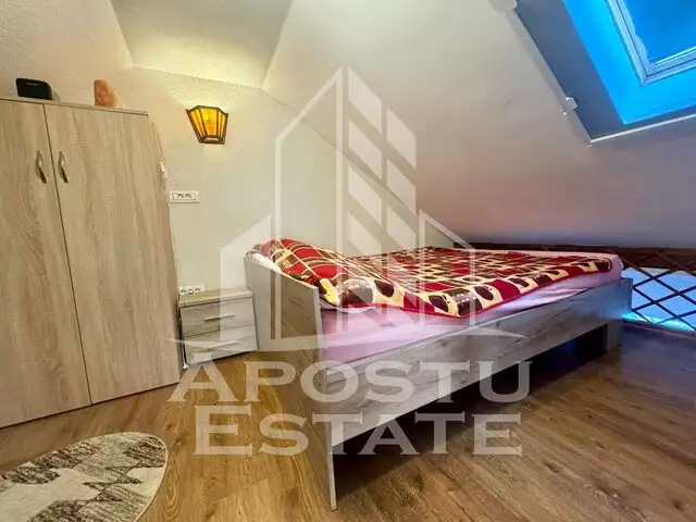 Apartament cu 3 camere, zona Sagului