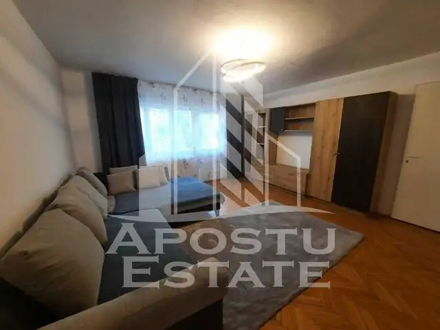 Apartament 3 camere, decomandat, renovat, centrala , Andrei Saguna