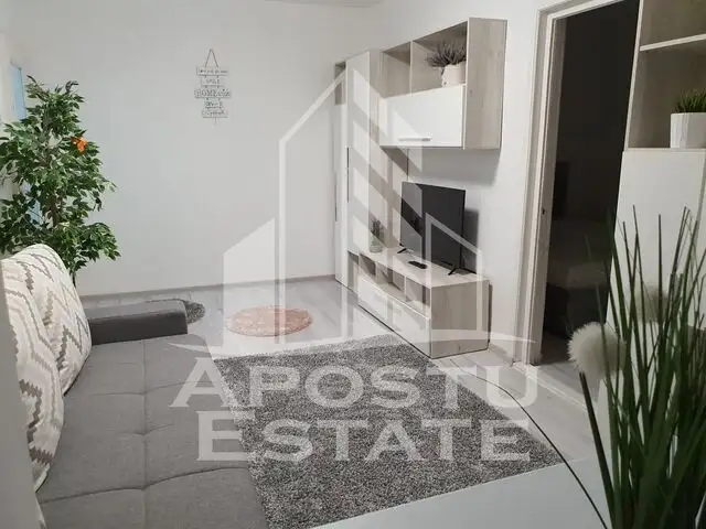 Apartament cu 2 camere,Girocului