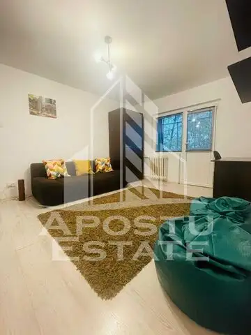 Apartament  2 camere, centrala proprie, boxa, Complex Studentesc