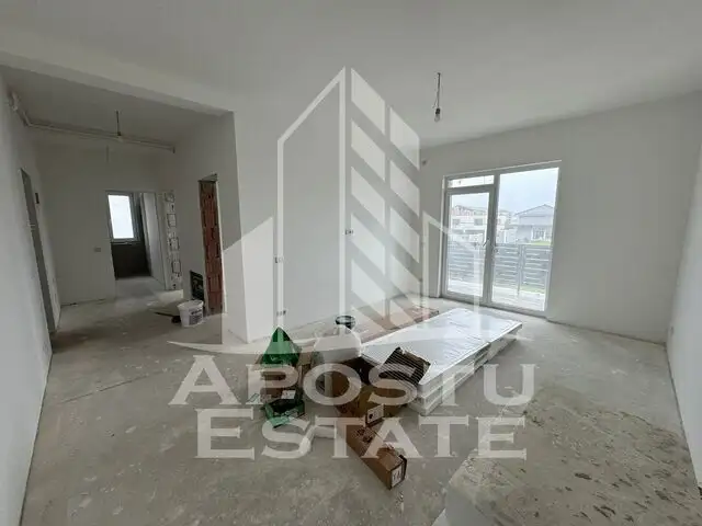 Apartament decomandat cu 2camere si terasa.Finisaje la alegere