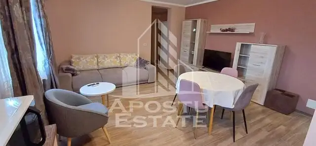 Apartament cu 2 camere, loc de parcare, Giroc