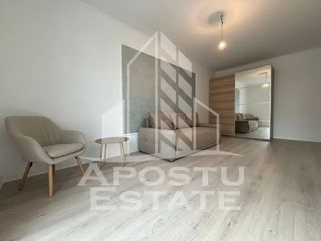 Apartament cu 2 camere, centrala proprie, etaj intermediar, Giroc