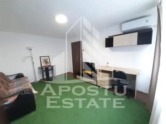 Apartament 1 camera,  spatios, aer conditionat, renovat,Zona Dambovita