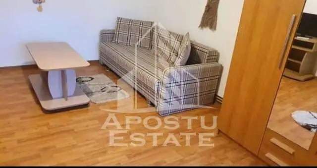 Apartament cu 1 camera, etaj intermediar, centrala proprie