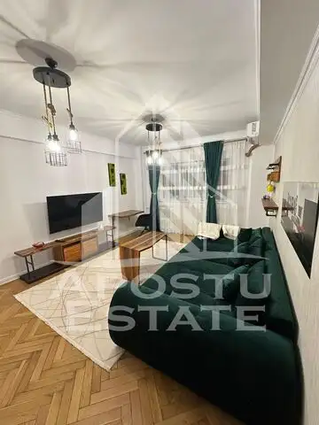 Apartament 2 camere, etaj intermediar decomandat in Piata Unirii