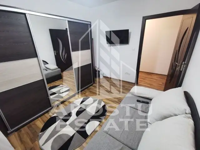 Apartament cu 3 camere de inchiriat