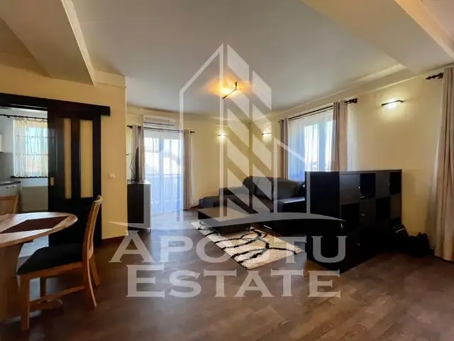 Apartament cu 3 camere, centrala proprie,decomandat,zona Mehala