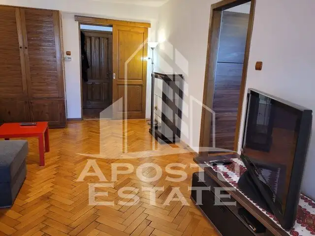 Apartament 2 camere, centrala proprie, Complexul Studentesc/ Drept