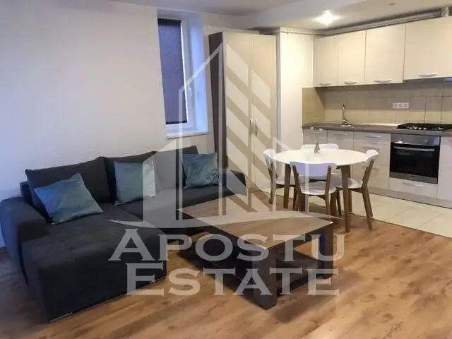 Apartament cu 2 camere, centrala proprie, Uranus Plaza