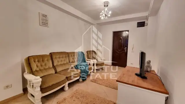 Apartament 3 camere, bloc nou, etajul 1, zona Calea Aradului