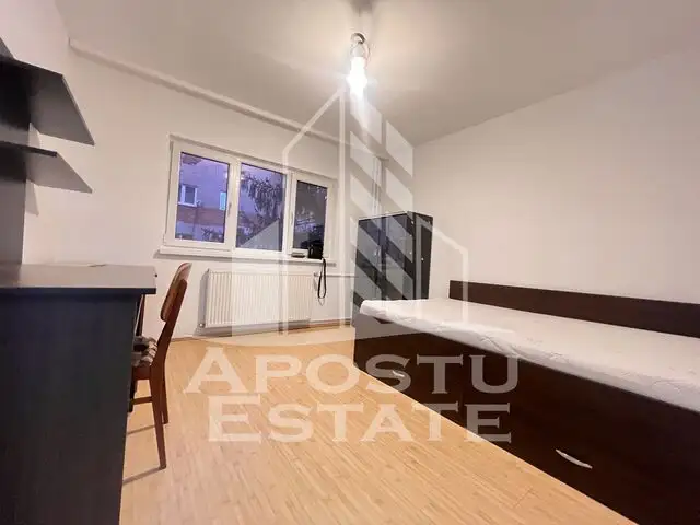 Apartament cu 2 camere, etajul 1, zona Complexul Studentesc